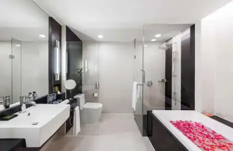 Radisson Suites Bangkok Sukhumvit - 55