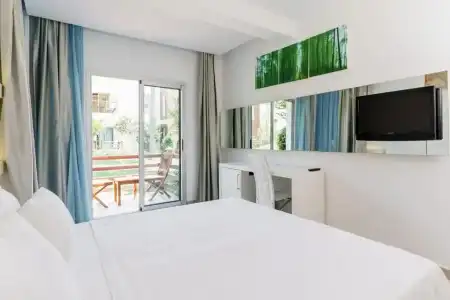 COSTA LUVİ - 24