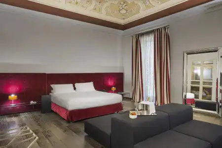 Romano House - 74