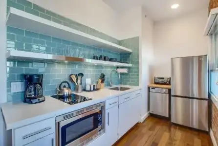 Venice Breeze Suites - 64