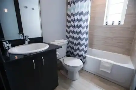 Lincoln Arms Suites - 70