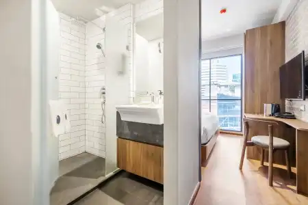 Kokotel Bangkok Surawong - 53