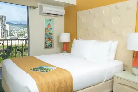 Coconut Waikiki - 38
