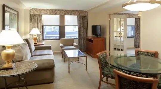The Manhattan Club - 76