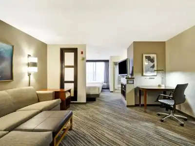 Hyatt Place Albuquerque/Uptown - 37
