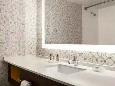 Holiday Inn ORLANDO-INTERNATIONAL AIRPORT by IHG - 12