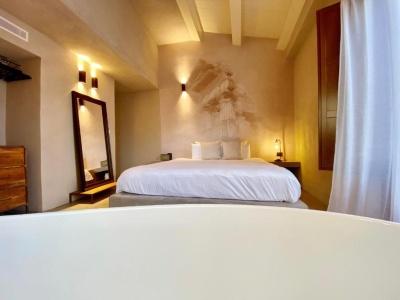 Casa Nostra Luxury Suites - 46