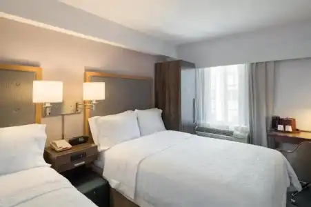 Hampton Inn Madison Square Garden Area - 46