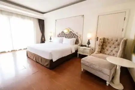 LK Miracle Suite - 2