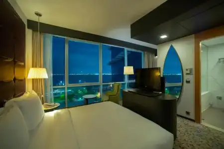 DoubleTree By Hilton Istanbul Moda - 48
