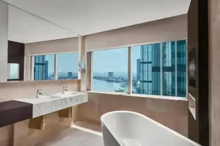 Le Meridien Saigon - 18