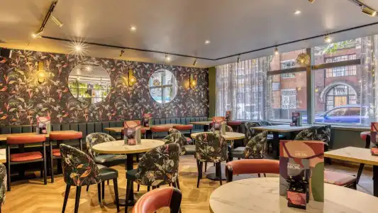 Premier Inn London Tower Bridge - 20