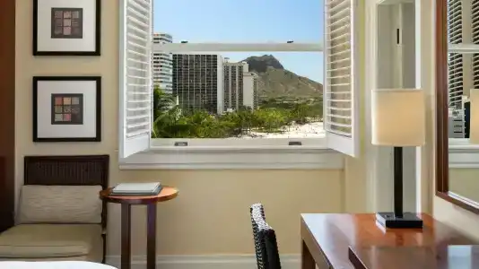 Moana Surfrider, A Westin Resort & Spa, Waikiki Beach - 79