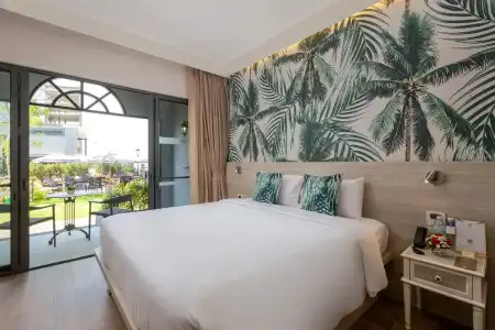 Sawaddi Patong Resort & Spa by Tolani - 102