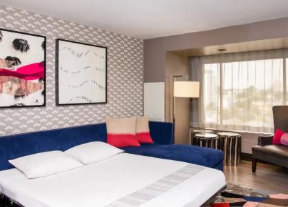 Beverly Hills Marriott - 77