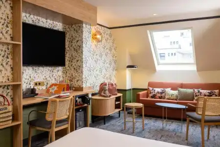 Hôtel Jardin de Cluny - 11