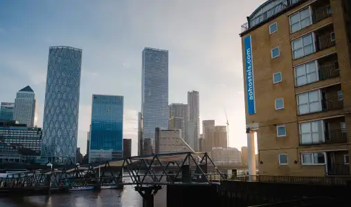 DoubleTree by Hilton London – Docklands Riverside - 46