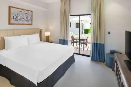 Radisson Blu & Resort - 63