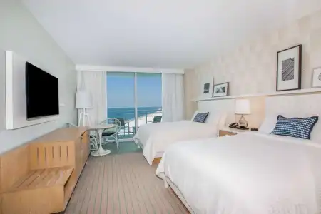 Wyndham Grand Clearwater Beach - 85