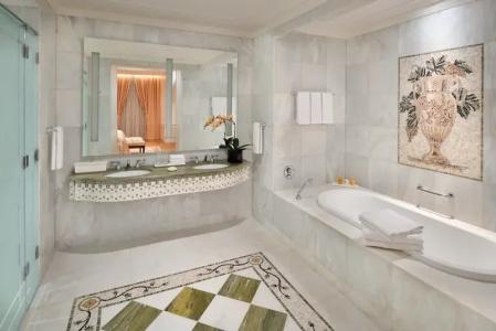  Palazzo Versace Dubai - 33