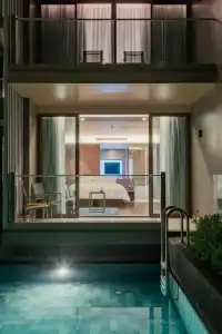 Oceanfront Beach Resort - 10