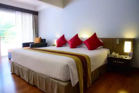 Patong Resort - 1