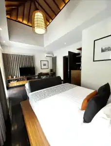 Zenubud - 15