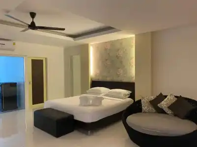 Surintra Boutique Resort - 2