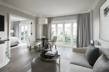 Four Seasons Los Angeles at Beverly Hills - 10