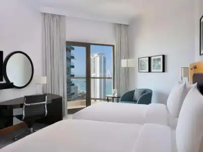 Mövenpick Jumeirah Beach - 6