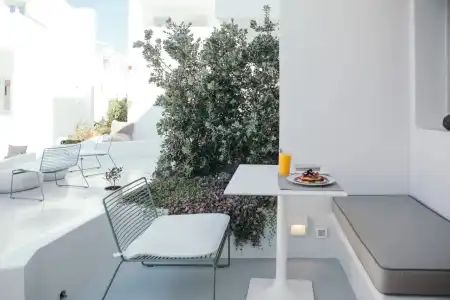 Akra Suites & Spa - 22