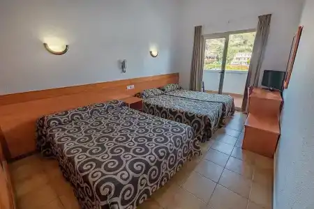 Santa Susanna Resort Affiliated by FERGUS - 7