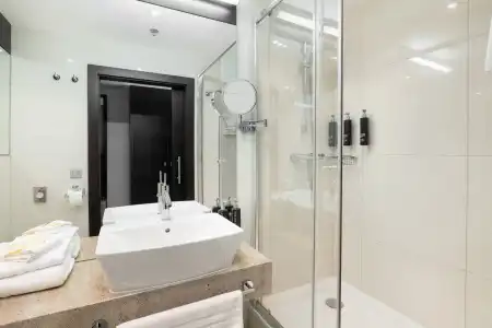 DoubleTree by Hilton Kosice - 10