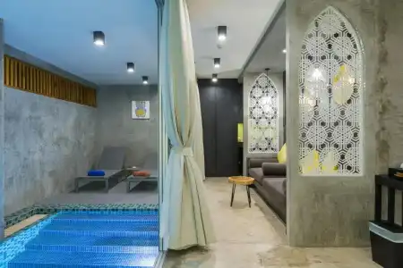Patong Signature Boutique - 173