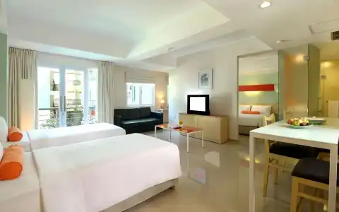 HARRIS & Residence Riverview Kuta Bali - 42