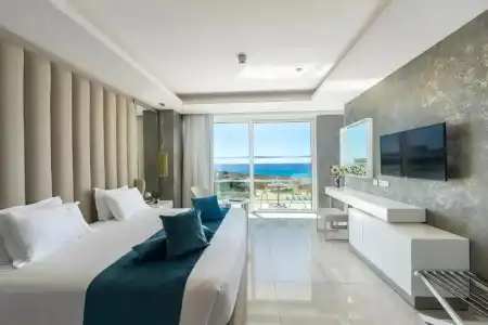 Chrysomare Beach and Resort - 3