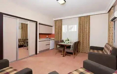 Royalisa City Apart - 41