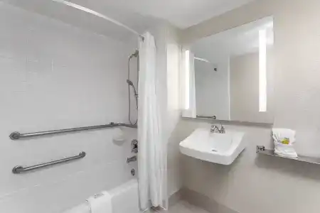 Days Inn by Wyndham Orlando Conv. Center/International Dr - 22