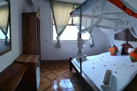 Mocco Beach Villa - 37