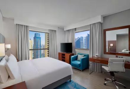 Hilton The Walk - 75