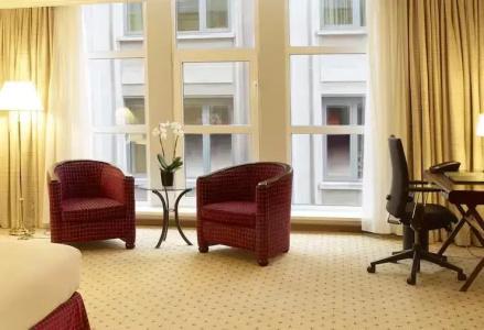 Hilton Antwerp Old Town - 61