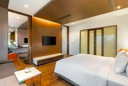 Pathumwan Princess - 84
