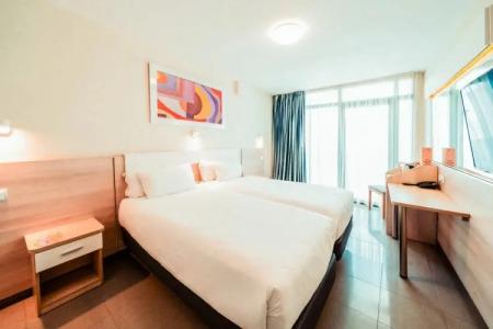 Marina Resort Benidorm - the Original Benidorm Vibe - 25