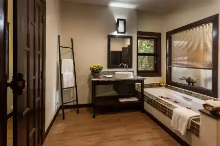 Lanna Dusita Riverside Boutique Resort - 44