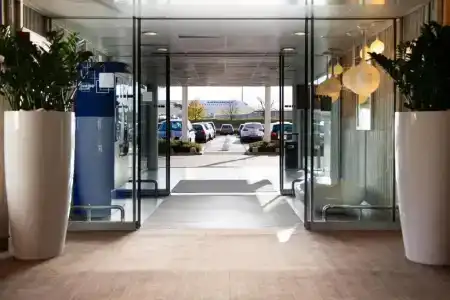 Novotel Paris Charles-De-Gaulle Airport - 1