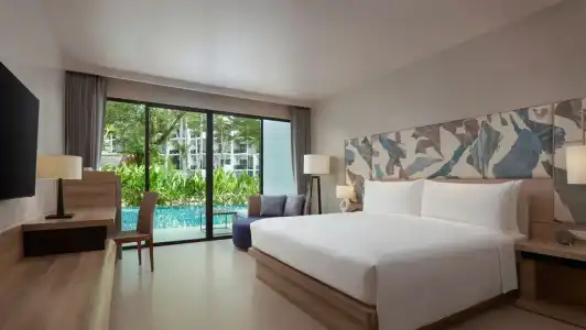 Le Méridien Phuket Mai Khao Beach Resort - 2