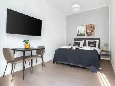 Limehome Berlin Luise-Henriette-Str. - 92