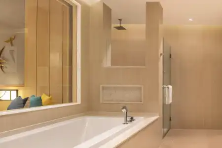 Le Meridien Khao Lak Resort & Spa - 56
