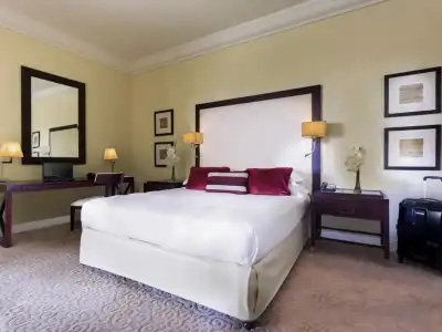 Mövenpick Grand Al Bustan Dubai - 37