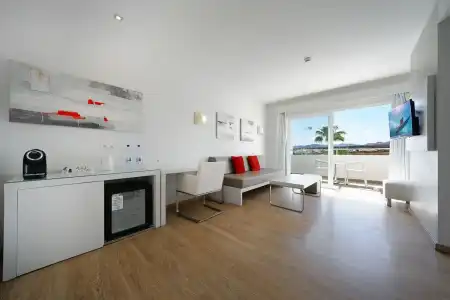 Aequora Lanzarote Suites - 76